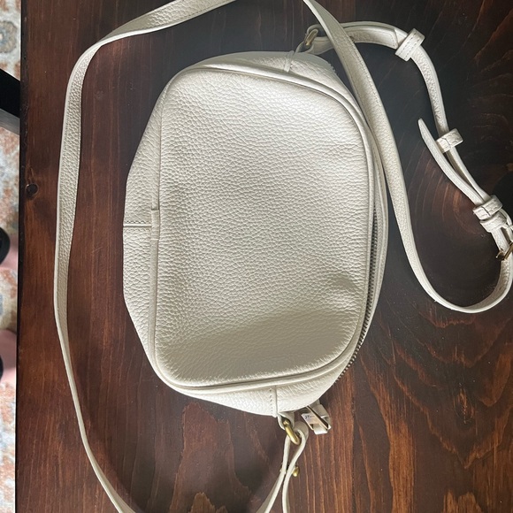 J. Crew Cream Leather Crossbody Bag - Picture 1 of 4